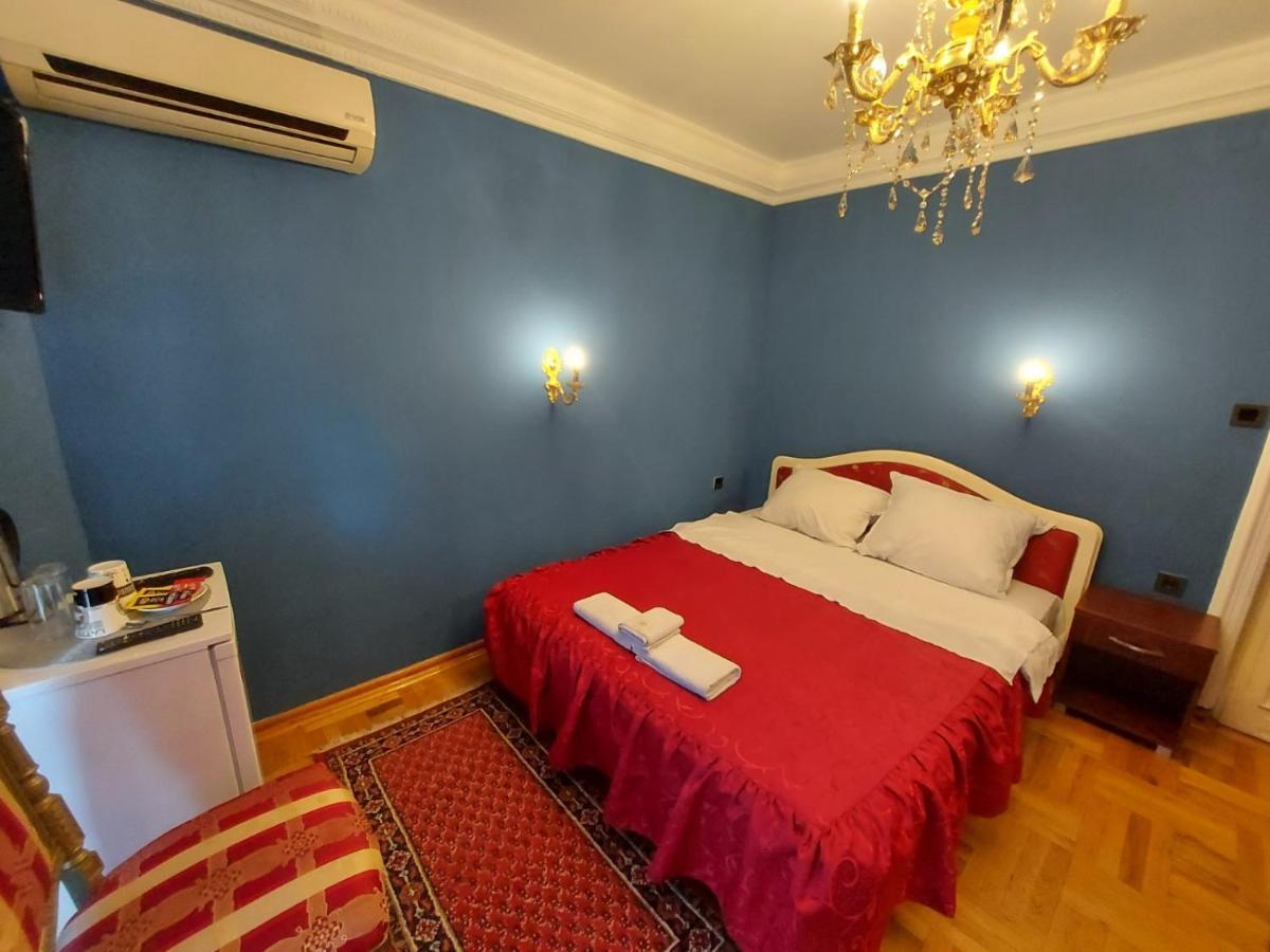 Apartmani Vivaldi Ni Exterior foto